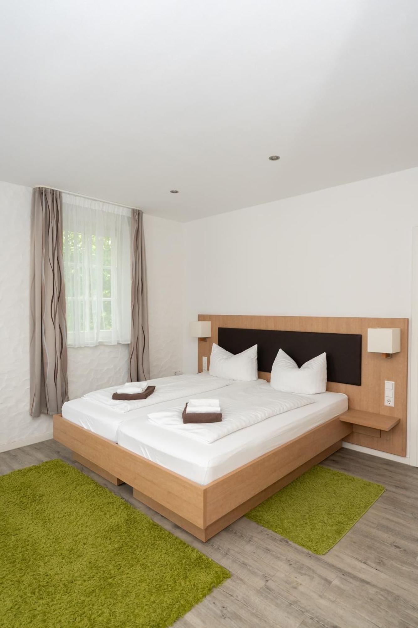 Hotel Garni Burg Waldenstein Rudersberg Екстер'єр фото