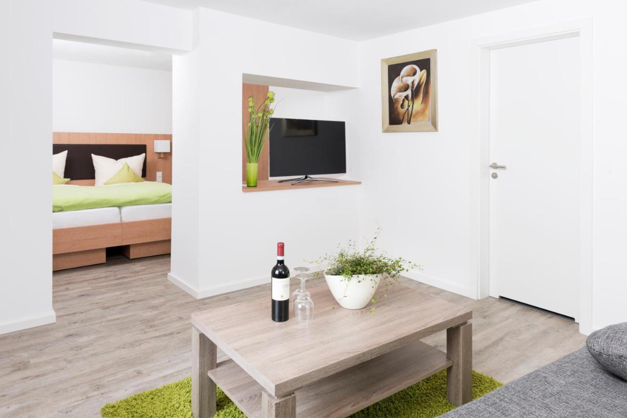 Hotel Garni Burg Waldenstein Rudersberg Екстер'єр фото