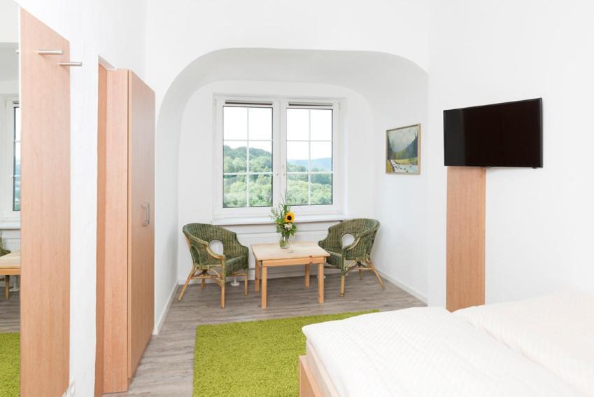 Hotel Garni Burg Waldenstein Rudersberg Екстер'єр фото